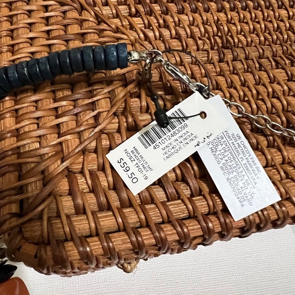 Chico’s NWT Multi-Color Beaded Necklace w Blue Etched Pendant - Picture 4 of 6